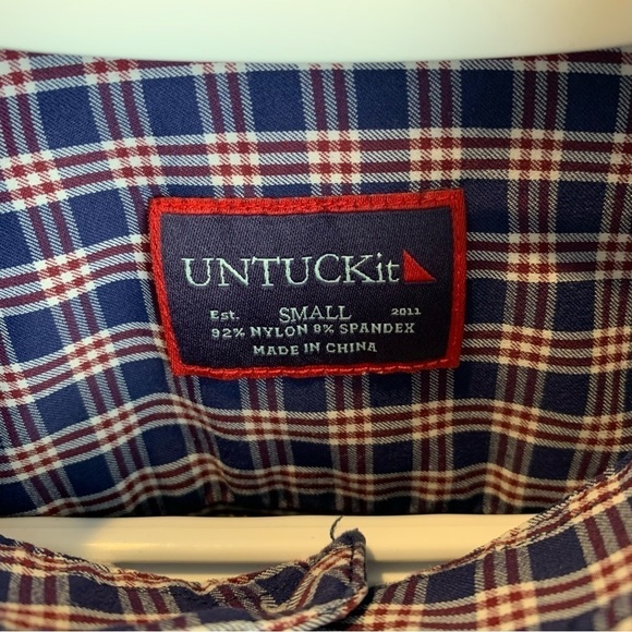 UNTUCKit Blue Red Plaid Performance Button Up Dress Shirt  Men's sz S - Picture 3 of 7